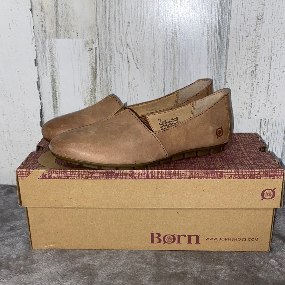 0313 Born Leather Tan Slip-On Shoes